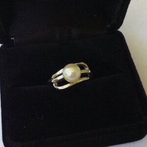 Pearl 14k White Gold Ring